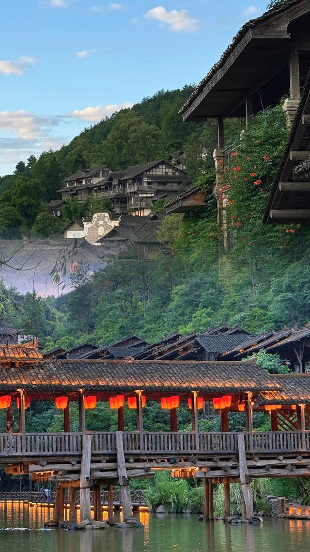 不愧是《國家地理》推薦的烏江寨! 不愧是《國家地理》推薦的烏江寨!