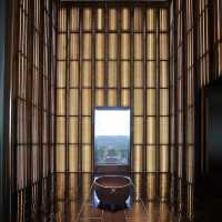 這次上海之旅入住低調奢華的璞麗酒店,完全被它的都市隱逸感迷住了!作為城中稀缺的「都會桃源」,從竹林