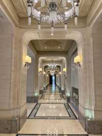 全球只有六家的索菲特傳奇酒店,中國唯一一家索菲特傳奇酒店。位置很好找,西安地鐵1號線五路口站F西南口