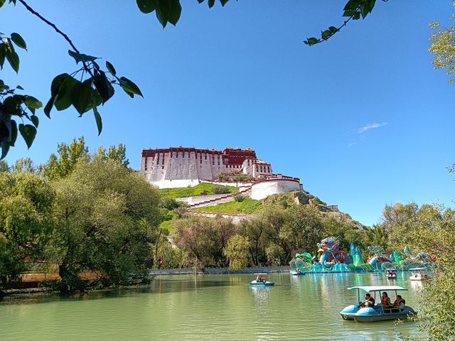 布達拉宮背面 布達拉宮背面
