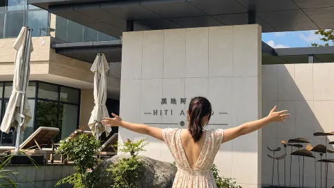合肥の周辺に隠れた、蓮池のほとりのプライベート温泉宿 — traveler post in 廬江