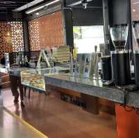 Amani Cafe' อะ-มา-นี คาเฟ่ในเมืองปัตตานี 