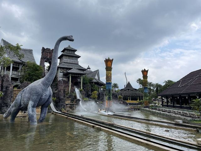 六福村主題遊樂園