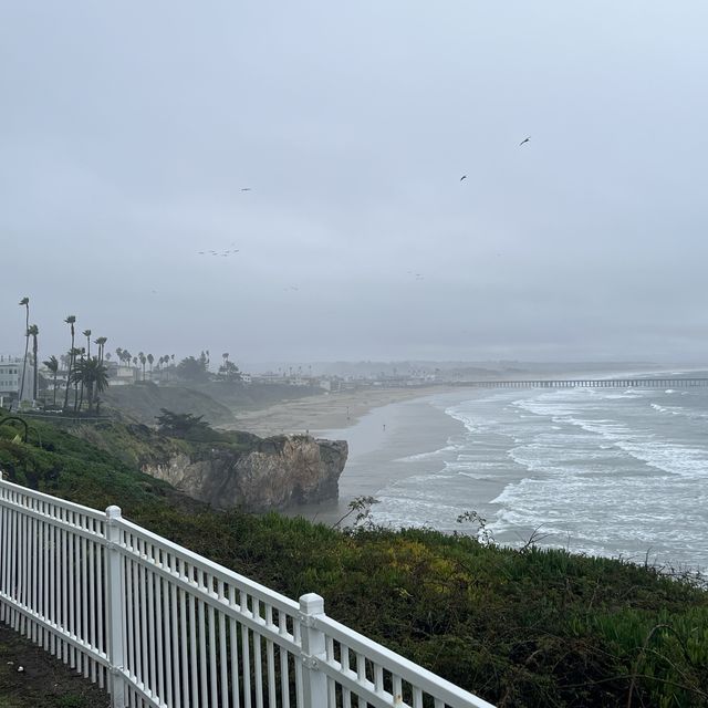 Pismo Lighthouse Suites ที่พักติดทะเล, California