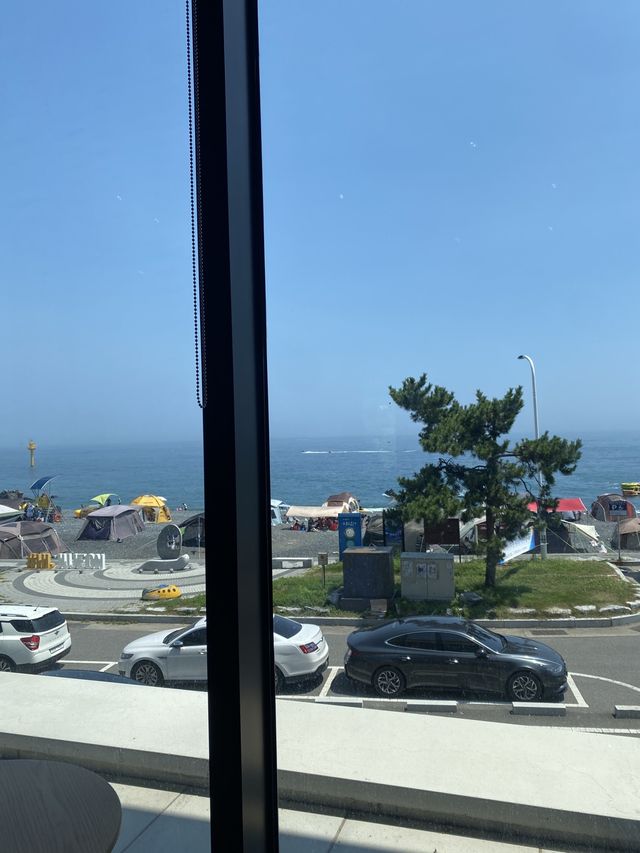 오션뷰를 바라볼 수 있는 스타벅스 울산주전비치점🏖️
