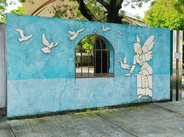 高雄前金-下棋乘涼走迷宮|中央公園|（像渡假村的超大型公園）