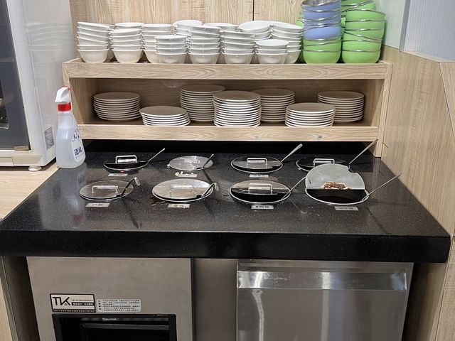 🍲 石二鍋：平價小火鍋的美味選擇！🔥🍲