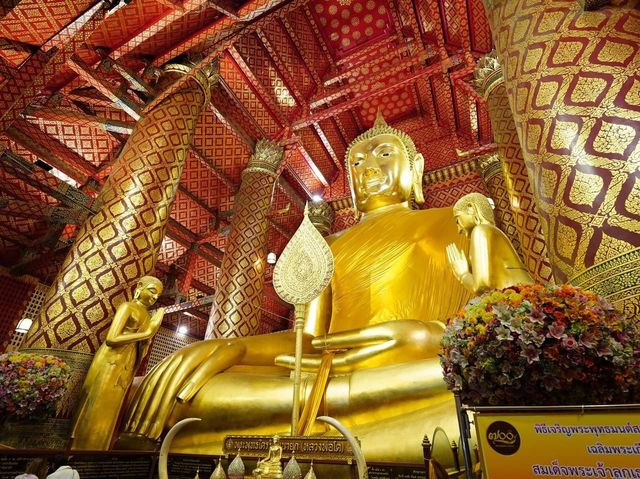 วัดพนัญเชิงวรวิหาร ไหว้ขอพร หลวงพ่อโต