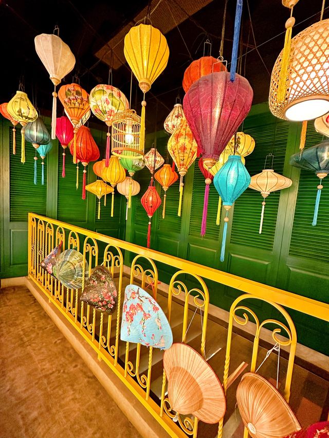 漫天燈籠越南餐館
