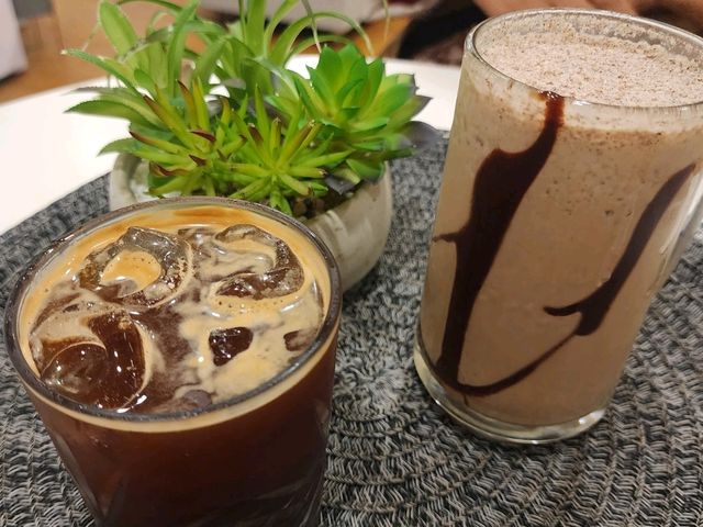 산미 가득한 커피.. 그리웠다.. The Coffee Bar