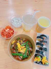 呢間「小熊貓」食物種類都幾多,而且出餐又快,抵讚~價錢又親民,無論堂食外賣都係一個唔錯既選擇~