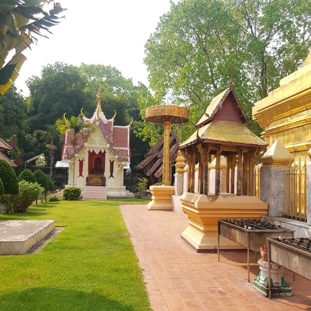 วัดพระธาตุเสด็จ ลำปาง