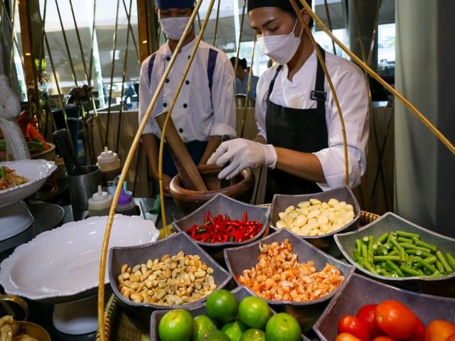 ดินเนอร์บุฟเฟ่ต์ วิวแม่น้ำเจ้าพระยา