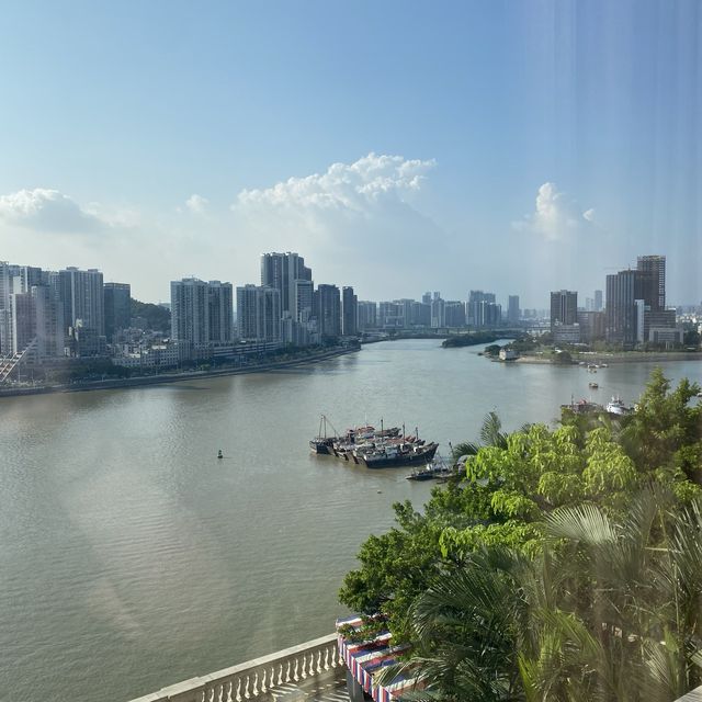 不用擔心澳門太小，就怕你的胃口不夠大