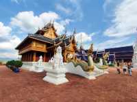 ไหว้พระที่  วัดเด่นสะหลีศรีเมืองแกน 🙏🏻🙏🏻