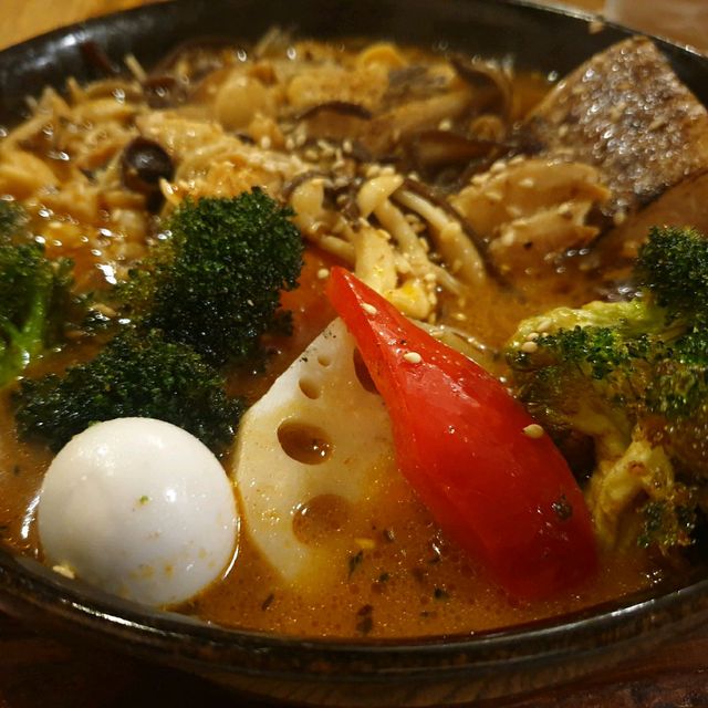 삿포로의 얼큰한 🍛스프카레 가라쿠