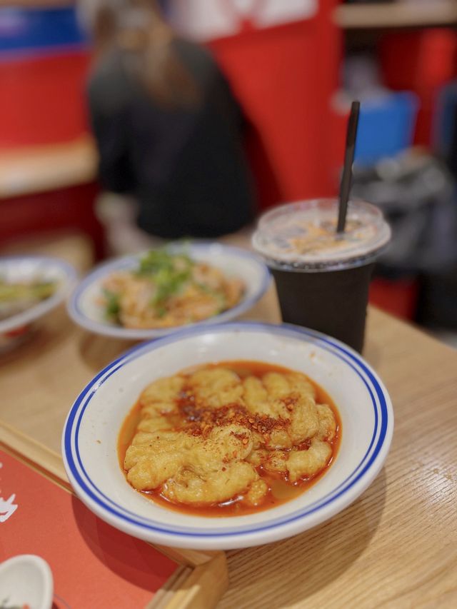 豬骨湯x川味寬粉🌶️