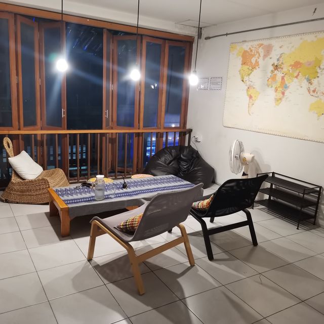 Happynest inspiring hostel