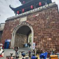 近近地，住係下甘坑感受古鎮內日夜大不同