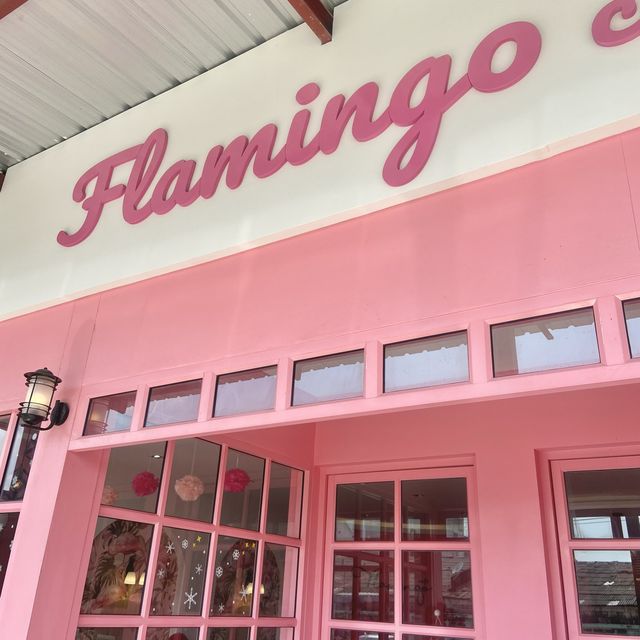 Flamingo Cafe 