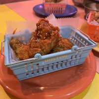 【大阪・東梅田】POPで可愛い映え系韓国料理店「韓国料理スリスリマスリ梅田店」