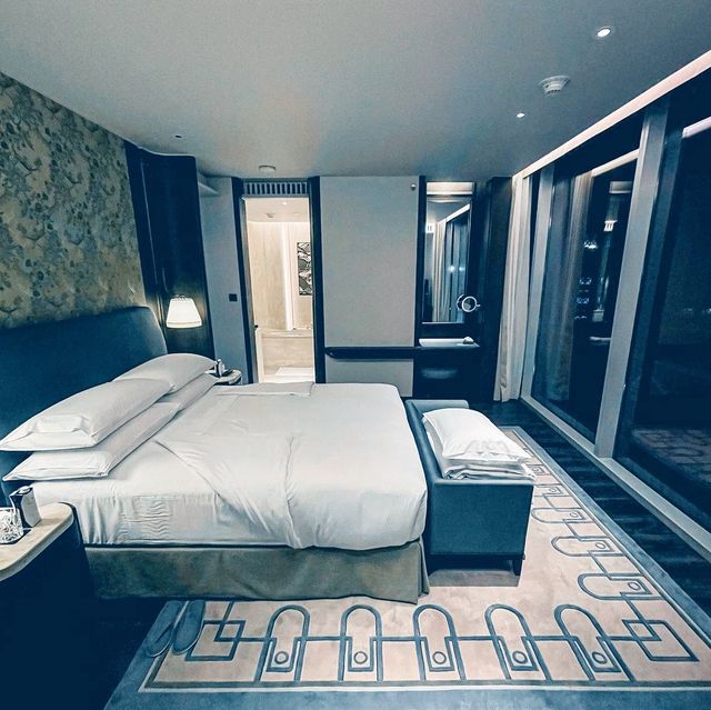 Experience Luxury Waldorf Astoria Bangkok