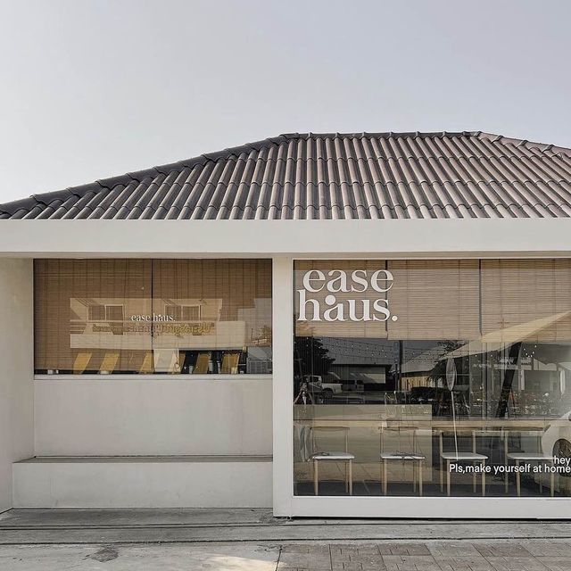 Ease haus Cafe：舒適環境，美味咖啡和蛋糕