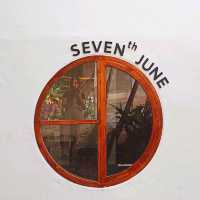  SEVEN JUNE ร้านกาแฟร่มรื่นบรรยากาศดี