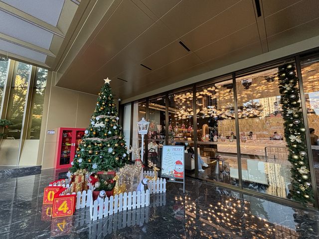 📍深圳福田CBD市民中心亞朵酒店｜無敵落地大玻璃窗｜位置極優