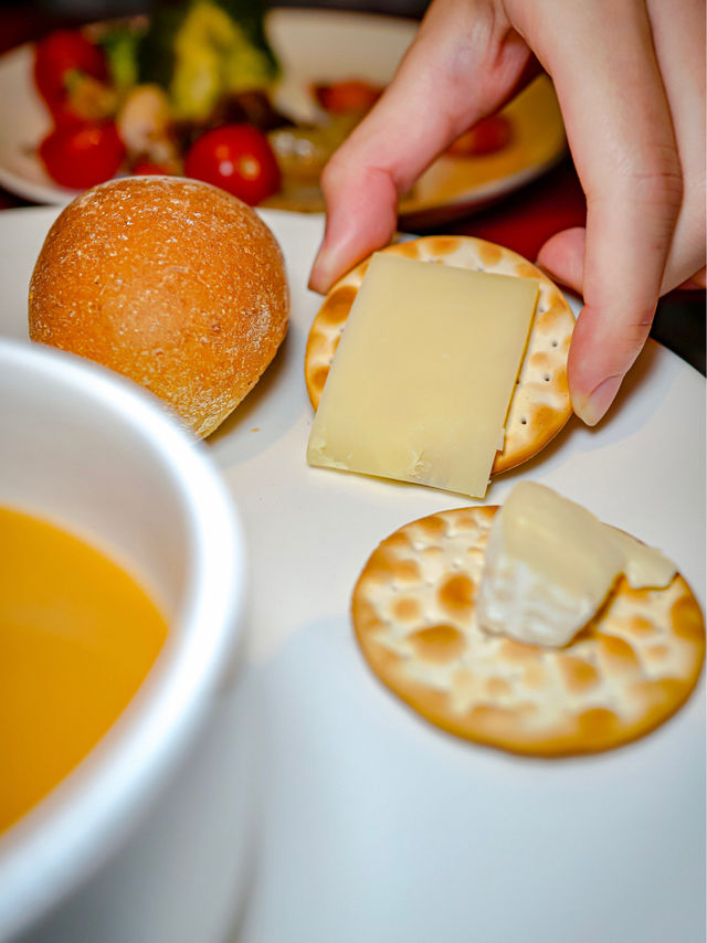盡嘆和牛與龍蝦，即開生蠔食返打