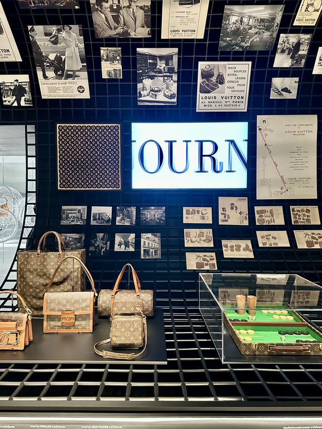 นิทรรศการประวัติศาสตร์แห่งความหรูหรา Louis Vuitton