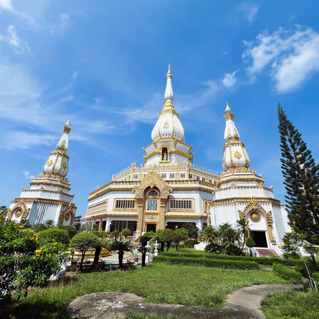 พระมหาเจดีย์ชัยมงคล