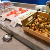 อาหารเช้าบุฟเฟต์โรงแรมพัทยา holiday inn express