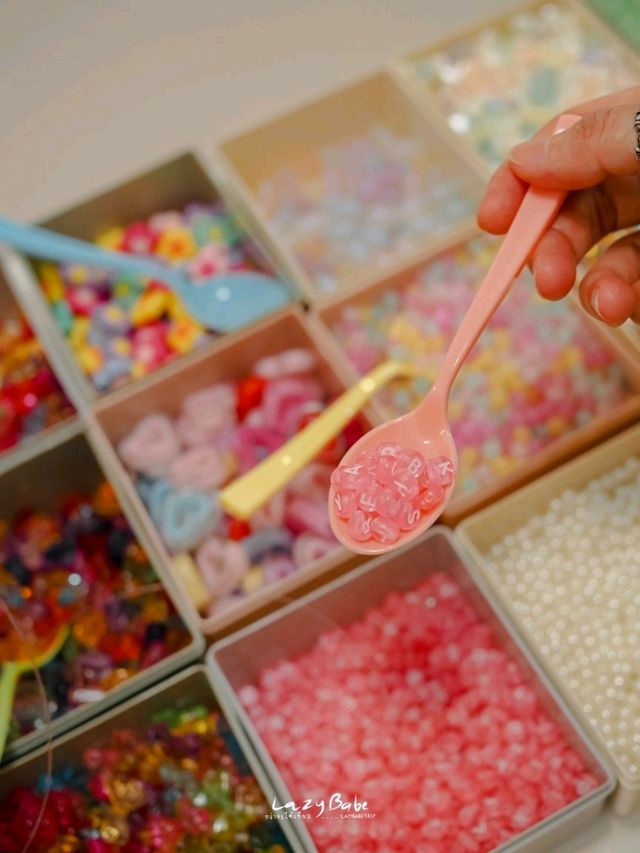 คาเฟ่+workshop studio ร้านสวยยังกับอยู่ Pinterest