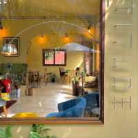Altitude cafe