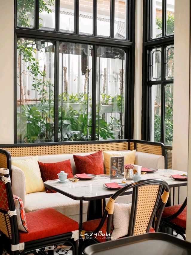 พิกัดร้านดินเนอร์ สวยมาก ที่เอเชียทีค