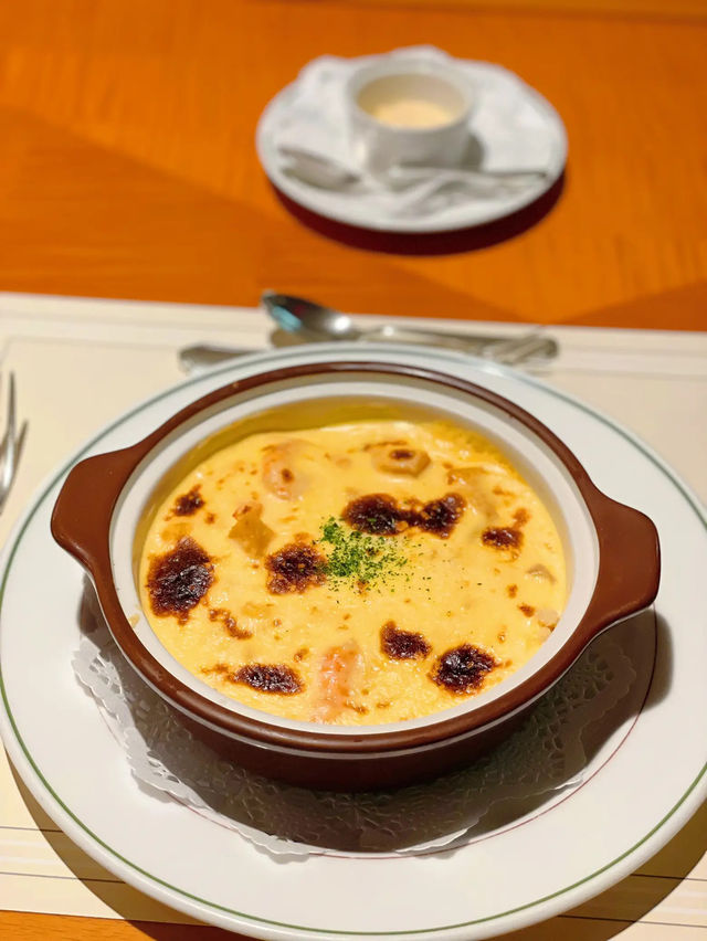 【横浜】プリンアラモードとシーフードドリア発祥のお店🍮🍽♥️