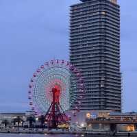 神戶港塔及海旁的優美夜色，神戶必遊景點
