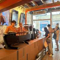 Local Boys Coffee คาเฟ่อย่าง Cool