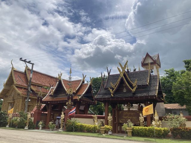 วัดศรีดอนมูล สถานที่เที่ยววัดสวยเชียงใหม่ 