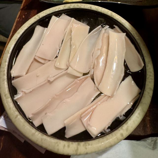 台北還原重慶麻辣川味「碼頭老火鍋」