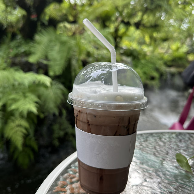 T(h)ree Mountain Cafe