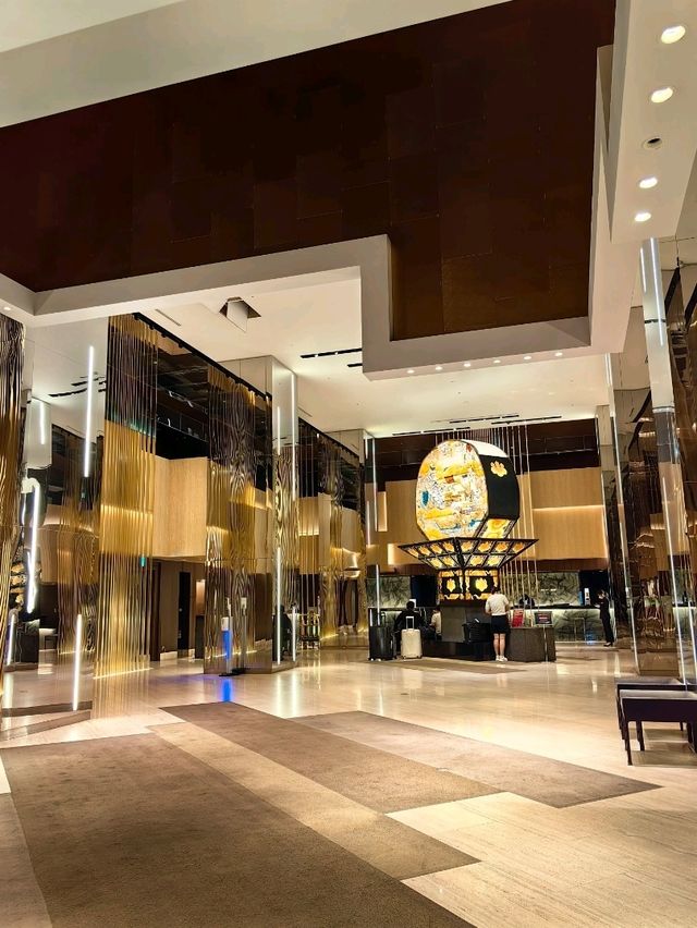 算抵住的高級商務型 - ANA大阪皇冠假日酒店
