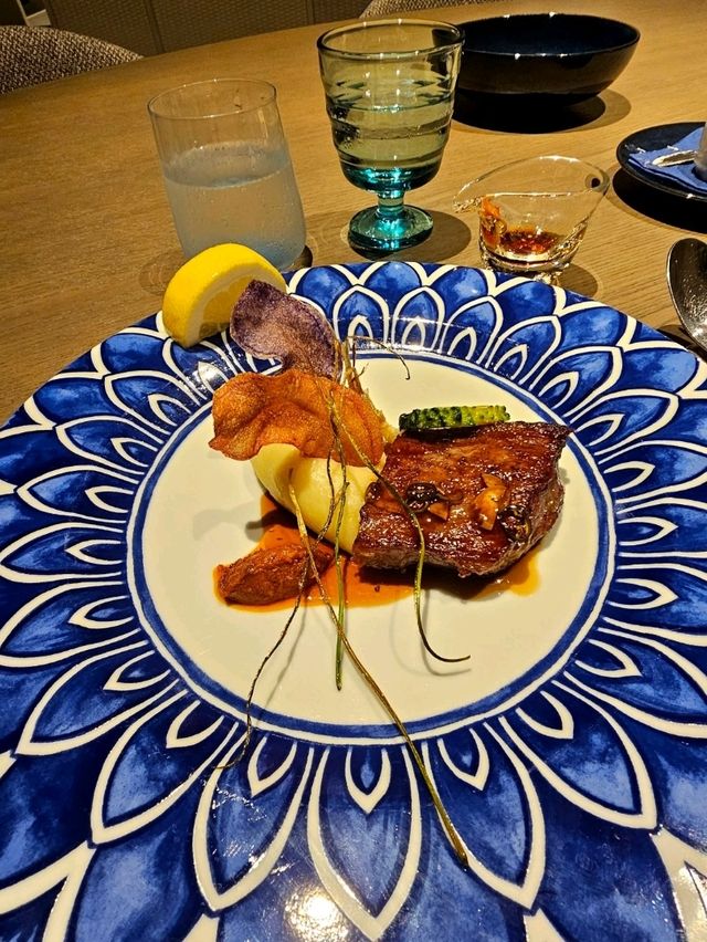【宮古島】有名シェフのお料理を絶景を見ながら味わう