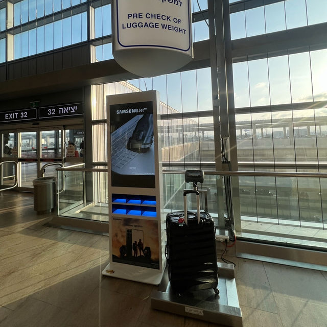 벤구리온 공항 편의시설
