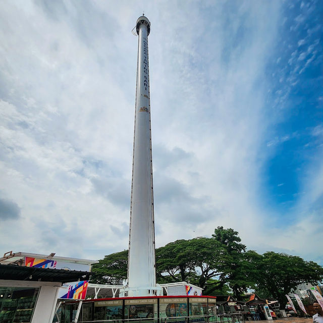 Taming Sari Tower (Malacca Tower) 