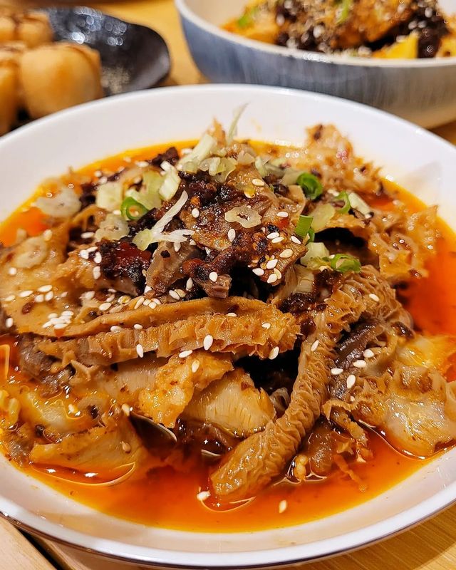 海港城點一龍聯乘德哥🤤精緻川菜