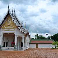 วัดพระบรมธาตุไชยาราชวรวิหาร