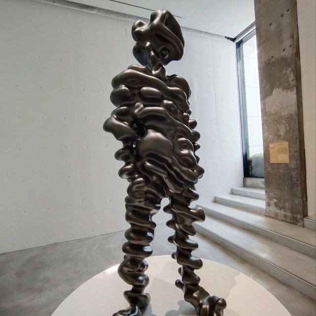 雕刻之森美術館