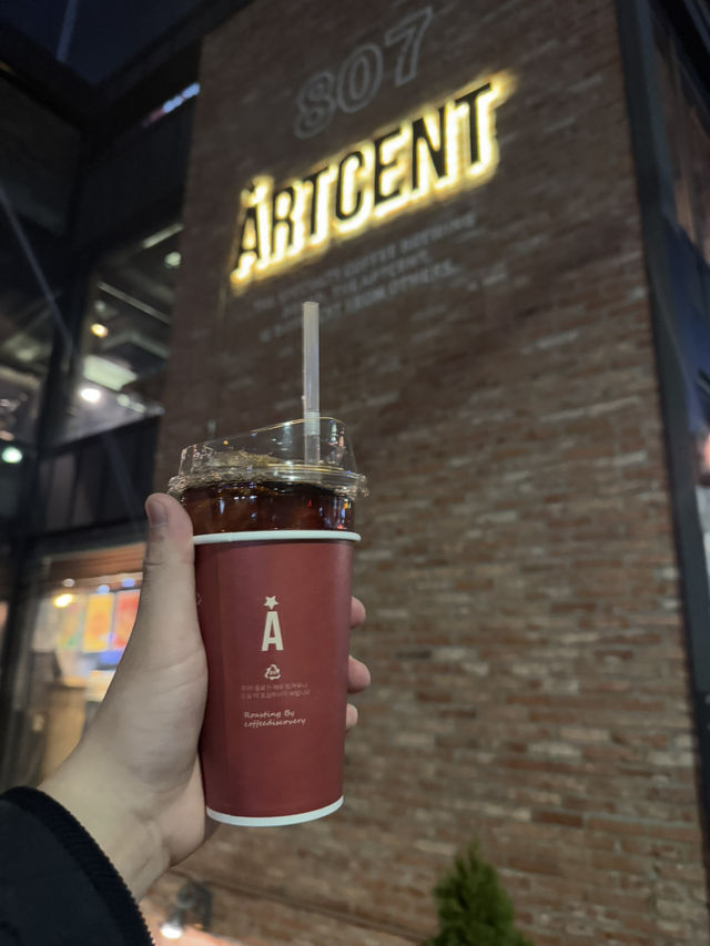 빵 종류도 정말 많았던 카페!🥐🥯